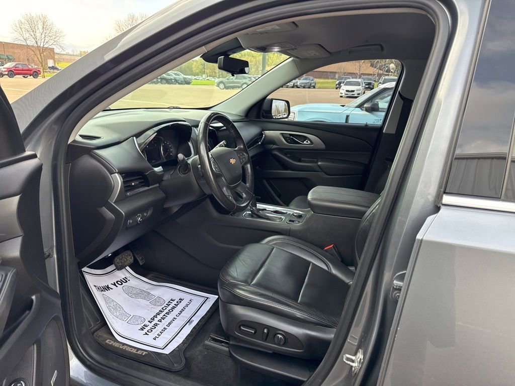 Used 2018 Chevrolet Traverse LT AWD/4WD image 11