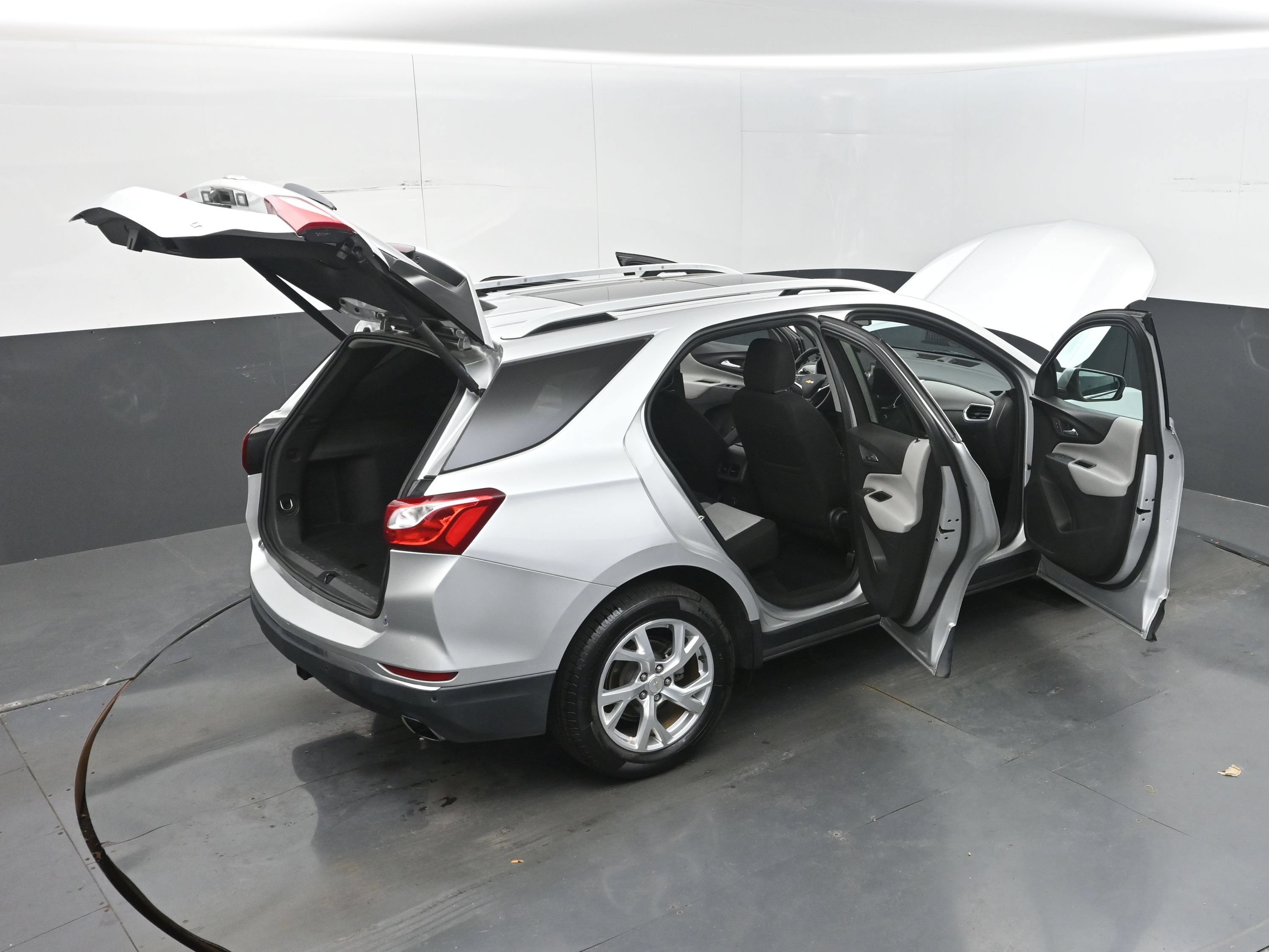 Used 2019 Chevrolet Equinox LT w/ Sun & Navigation Package FWD image 48