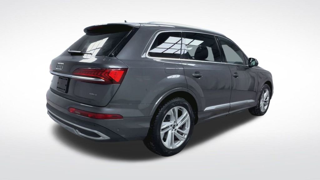 Used 2021 Audi Q7 2.0T Premium Plus image 24