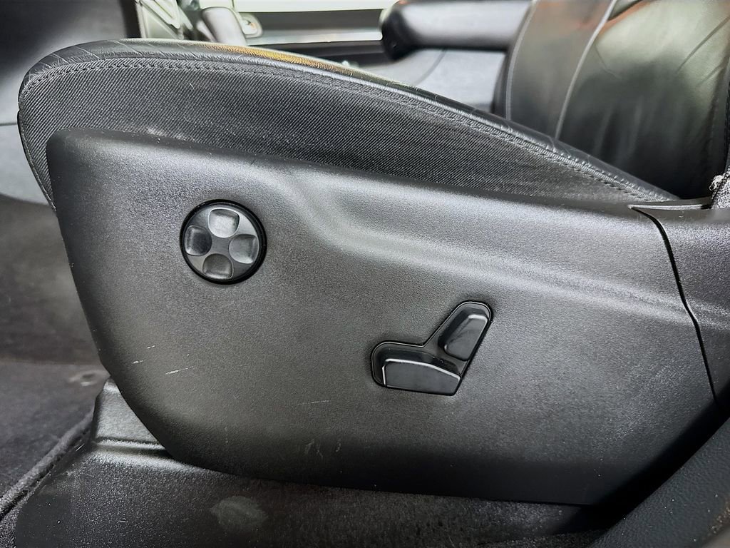 Used 2020 Jeep Grand Cherokee Limited image 18