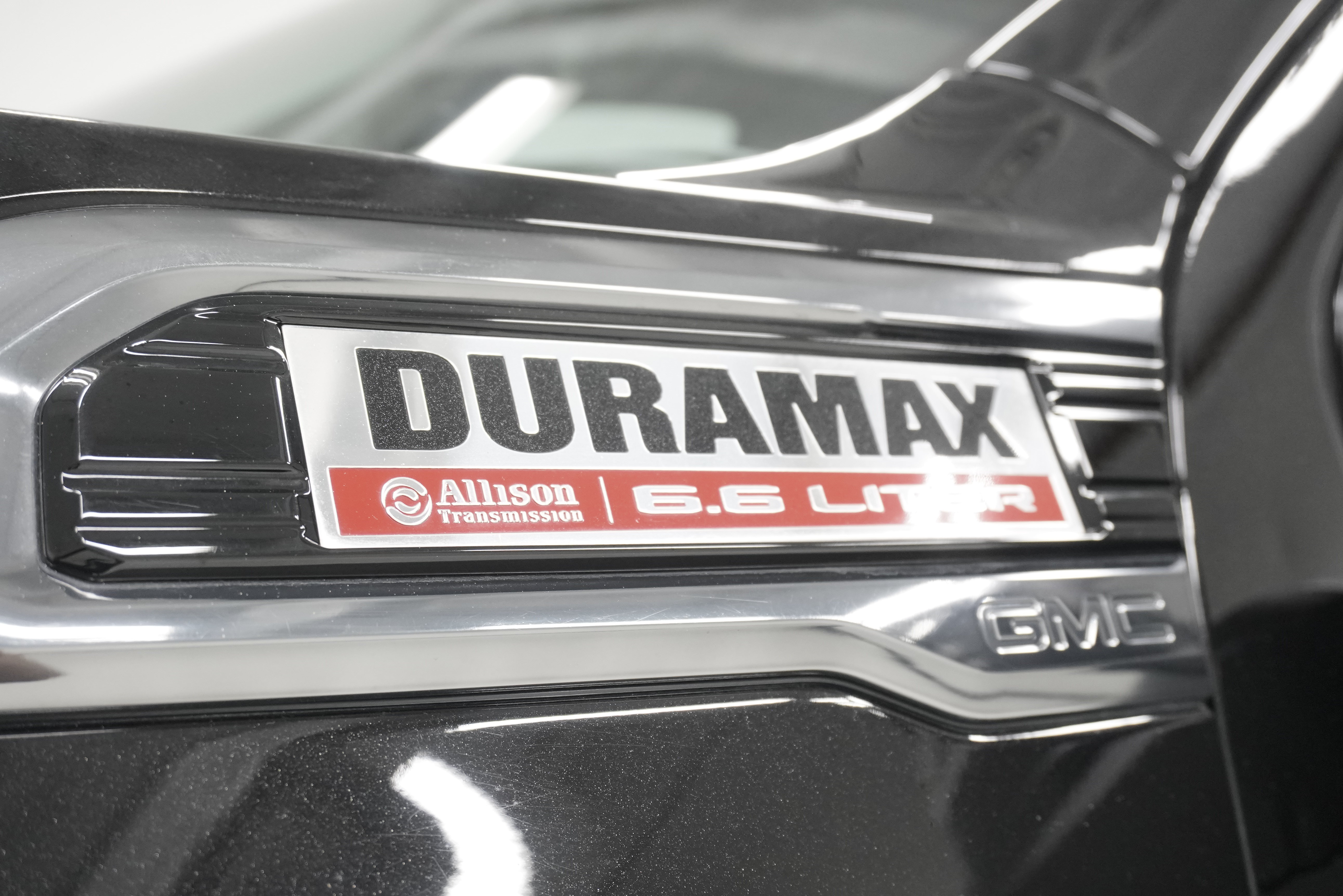 Used 2022 GMC Sierra 2500 AT4 w/ AT4 Premium Plus Package AWD/4WD image 9