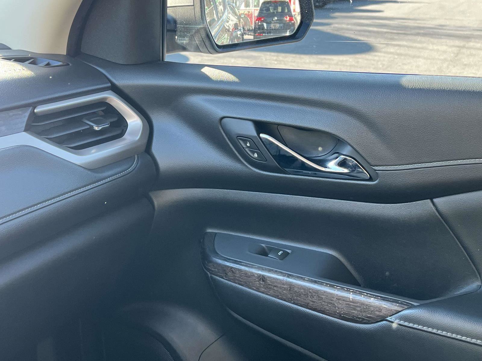 Used 2021 GMC Acadia Denali w/ Denali Ultimate Package image 38