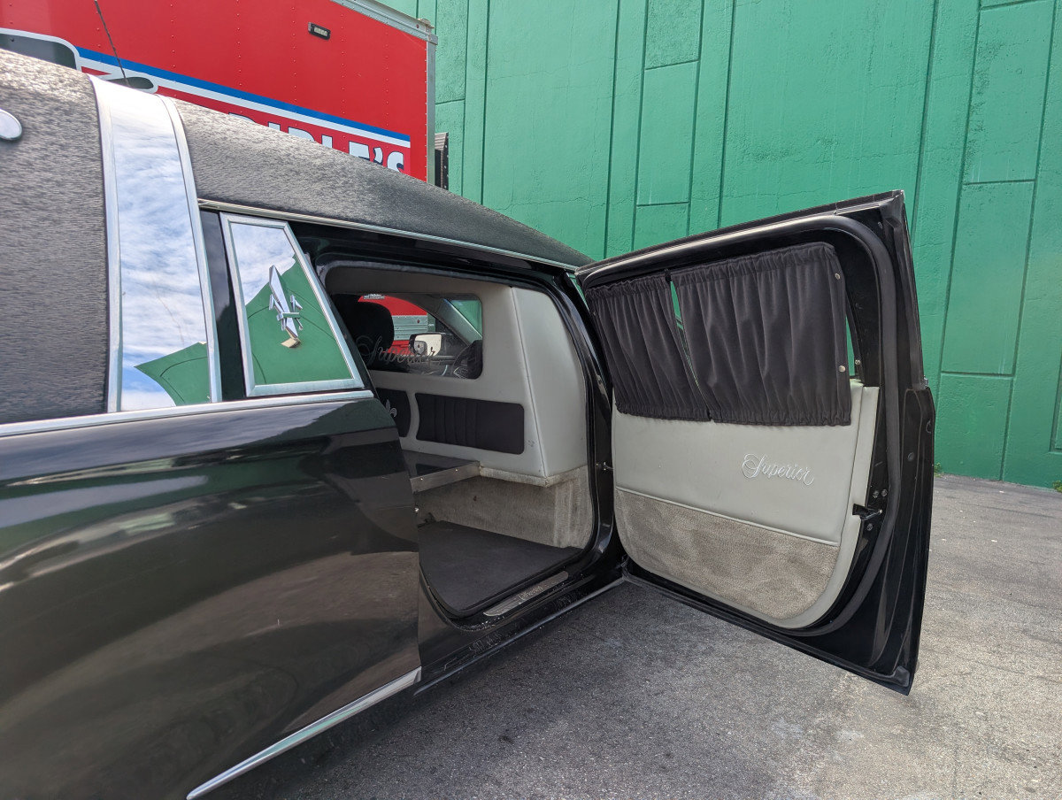 Used 2017 Cadillac XTS image 10