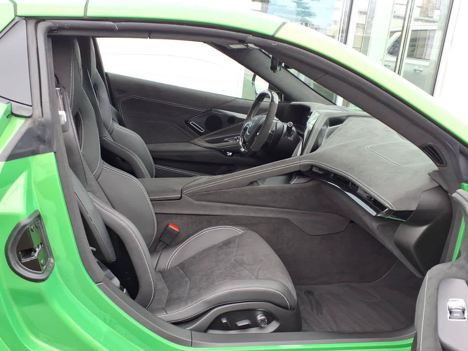 Used 2026 Chevrolet Corvette Z06 RWD image 21
