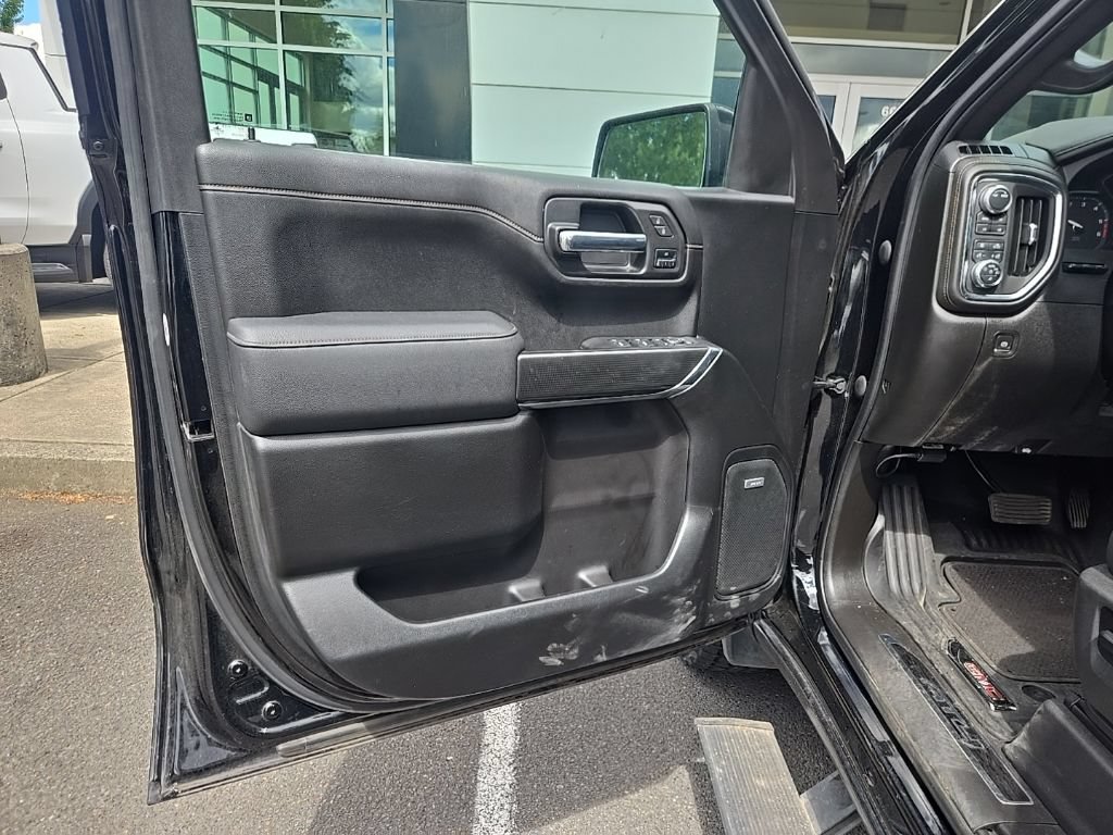 Used 2021 GMC Sierra 1500 AT4 w/ AT4 Value Package AWD/4WD image 5
