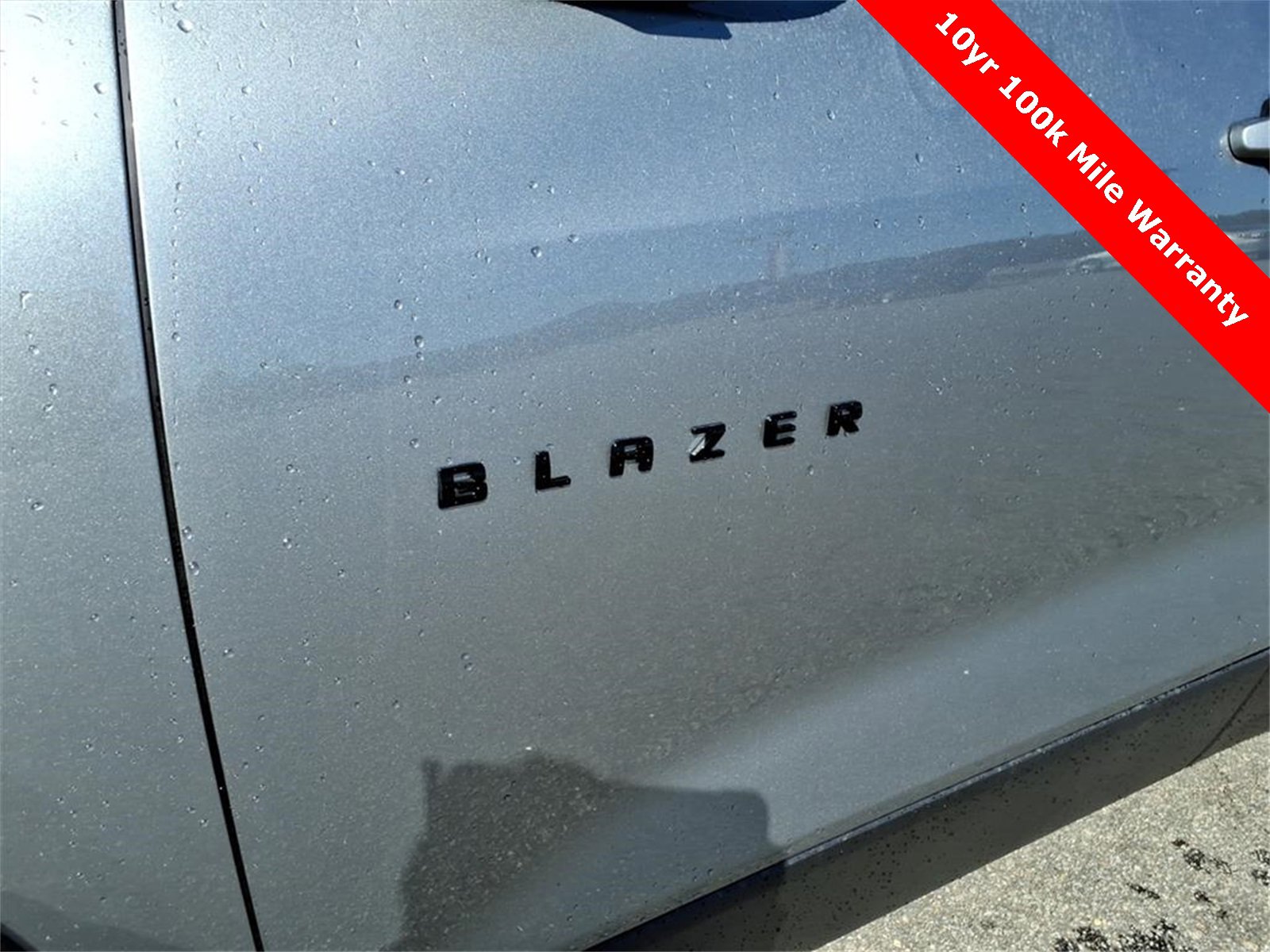 New 2025 Chevrolet Blazer LT w/ Midnight/Sport Edition image 9