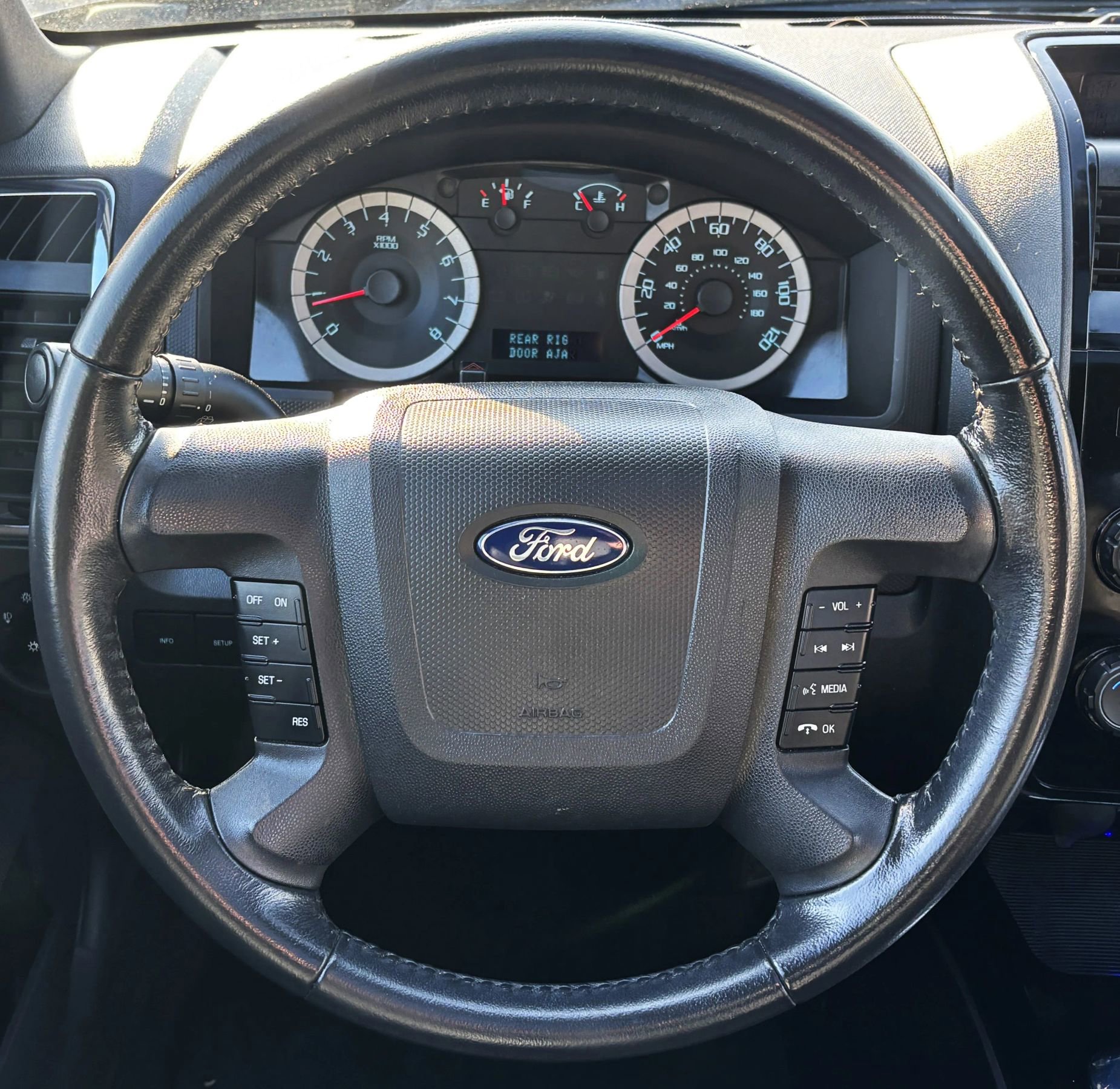 Used 2012 Ford Escape Limited image 11