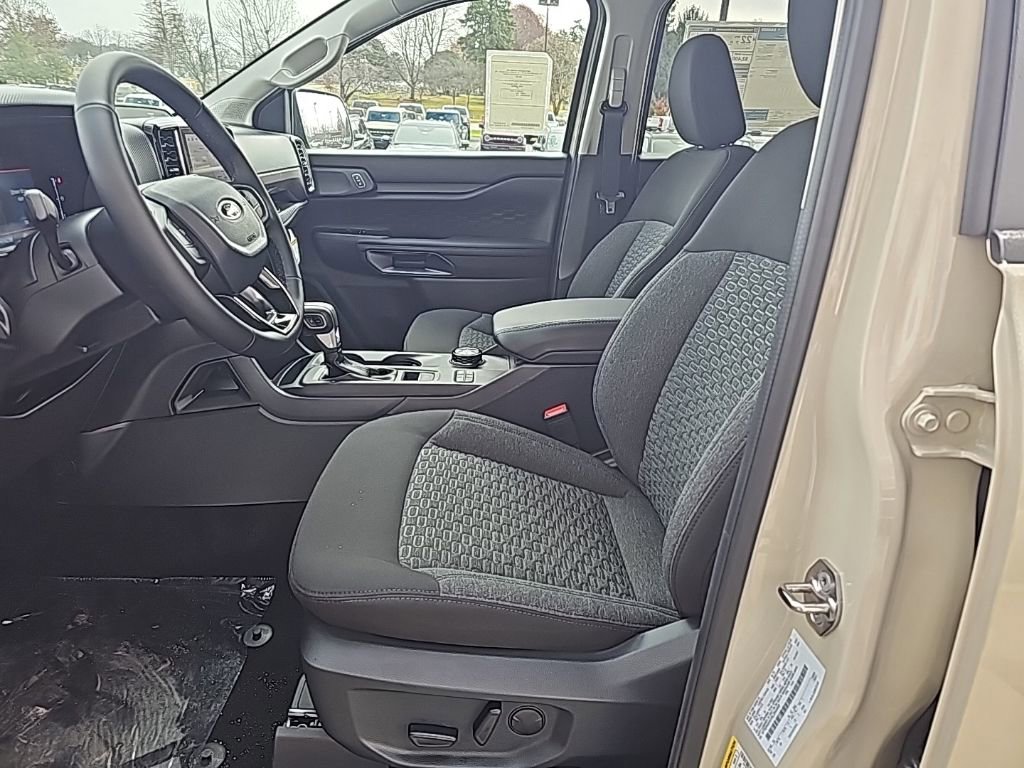 New 2025 Ford Ranger XLT w/ Equipment Group 301A High AWD/4WD image 9