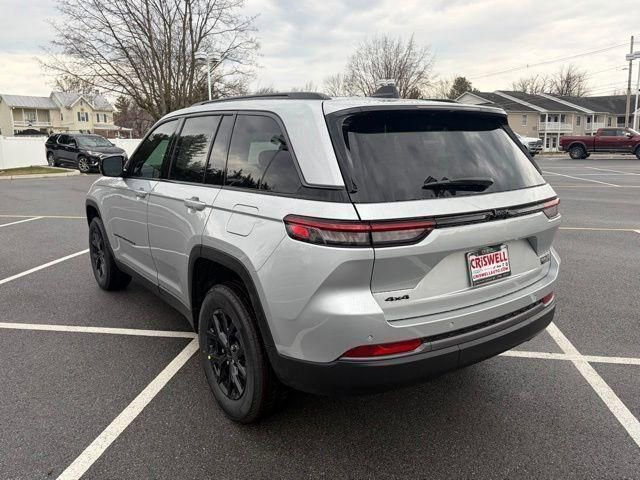 New 2026 Jeep Grand Cherokee Altitude AWD/4WD image 5