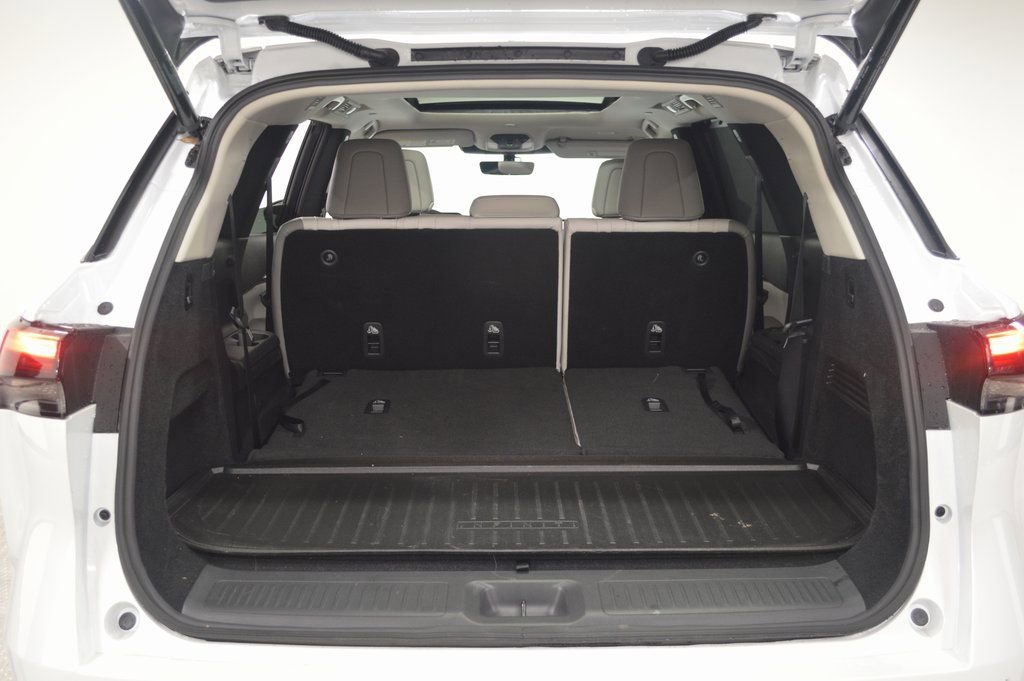 Certified 2026 INFINITI QX60 Luxe w/ Cargo Package image 44