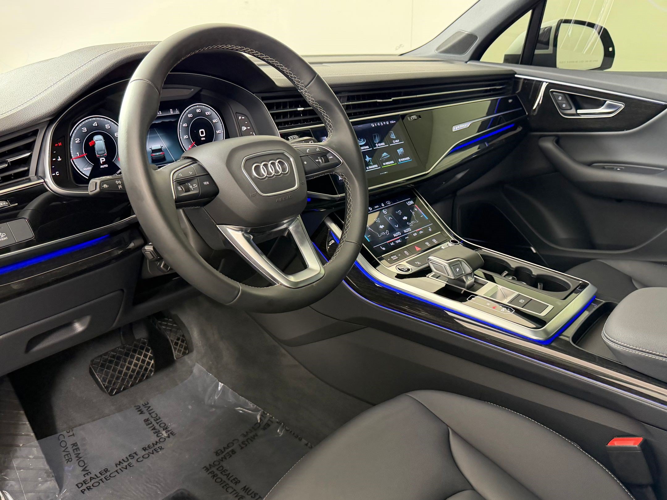 Certified 2026 Audi Q7 2.0T Premium w/ Convenience Plus Package AWD/4WD image 4