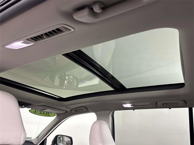 Used 2024 Toyota Grand Highlander Platinum image 14