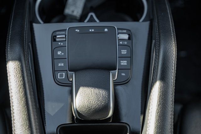 Used 2025 Mercedes-Benz GLE 350 4MATIC image 25