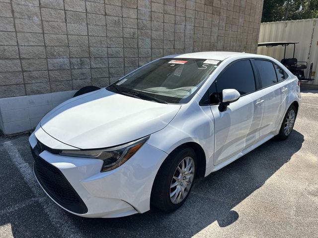Used 2022 Toyota Corolla LE FWD image 4