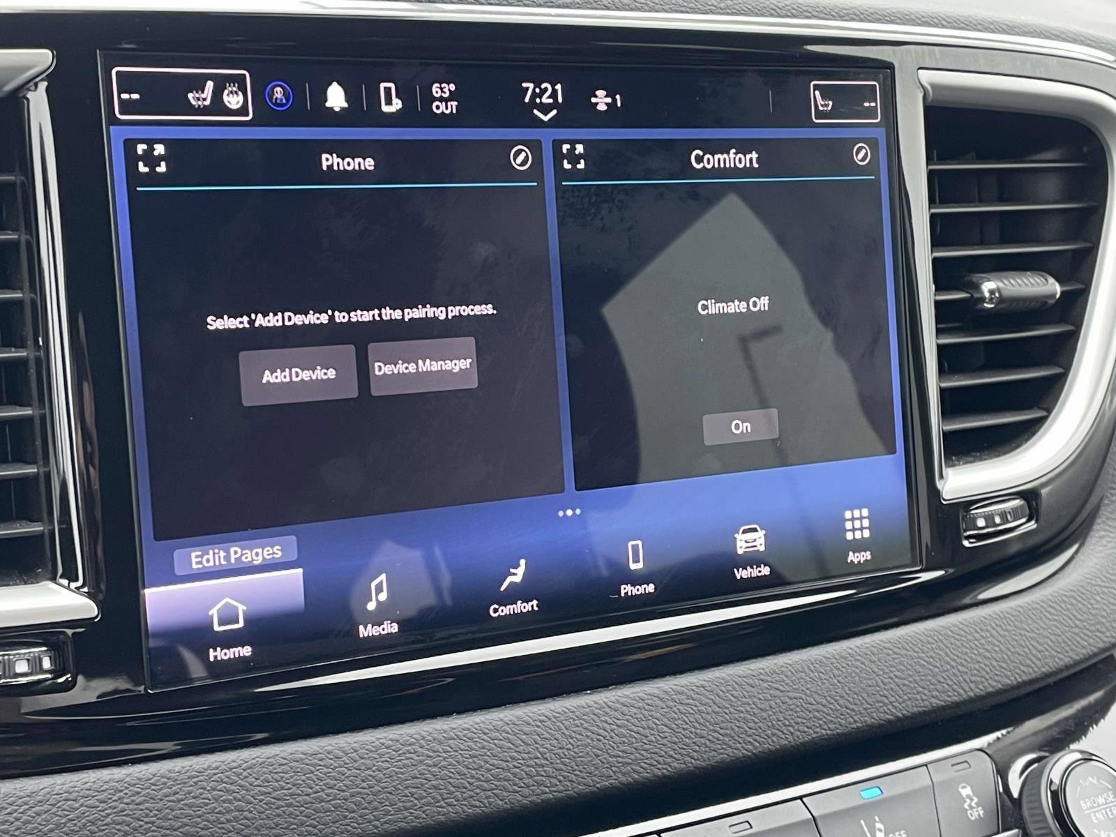 Certified 2024 Chrysler Pacifica Touring-L image 2