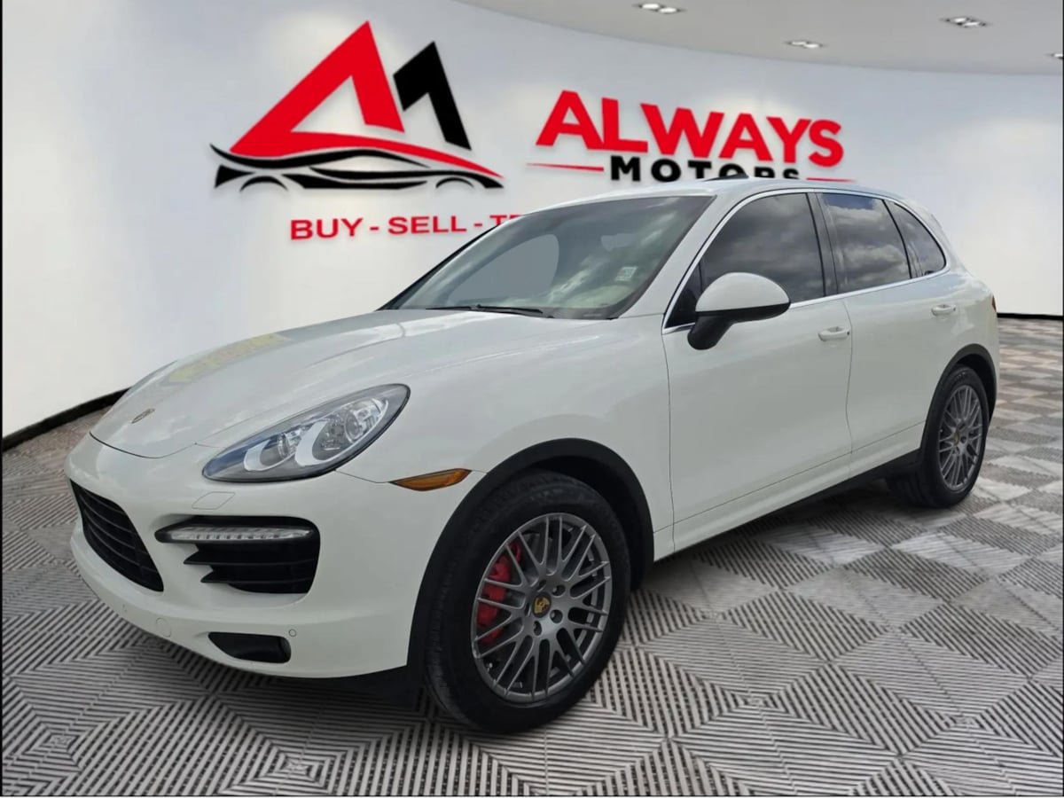 Used 2011 Porsche Cayenne Turbo AWD/4WD image 24