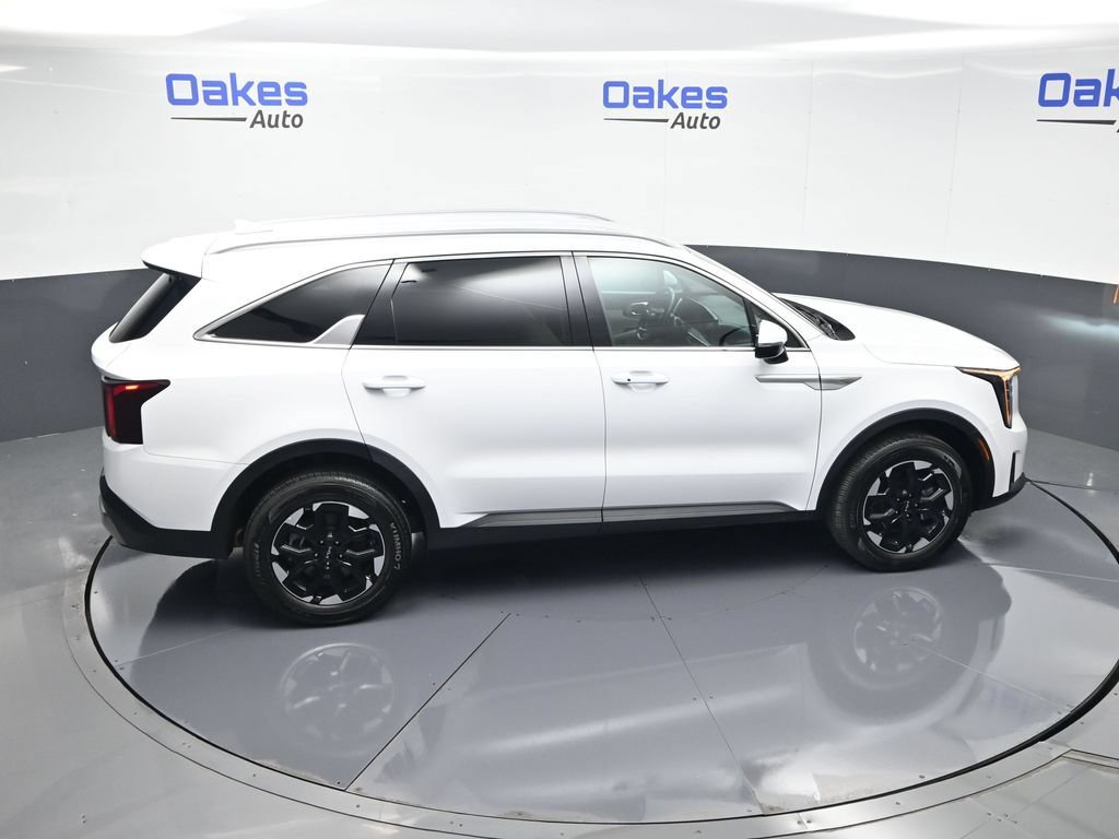Certified 2026 Kia Sorento S AWD/4WD image 55