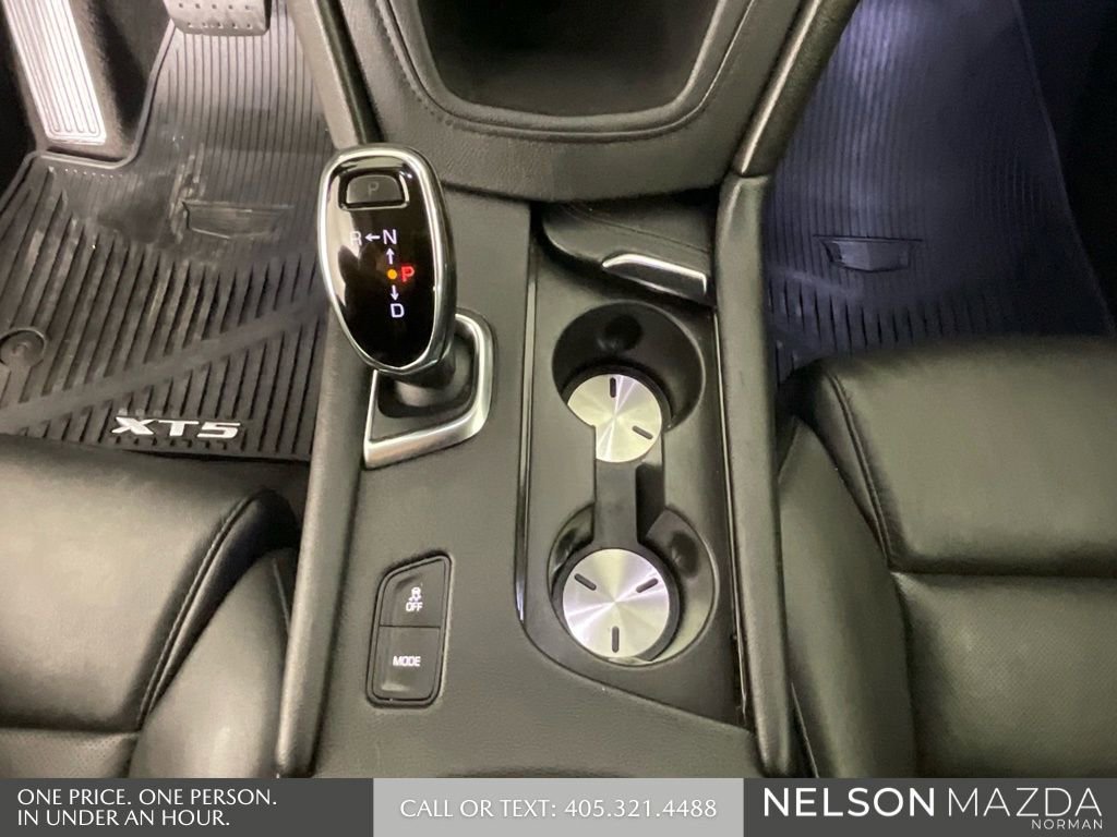 Used 2019 Cadillac XT5 Premium Luxury FWD image 34