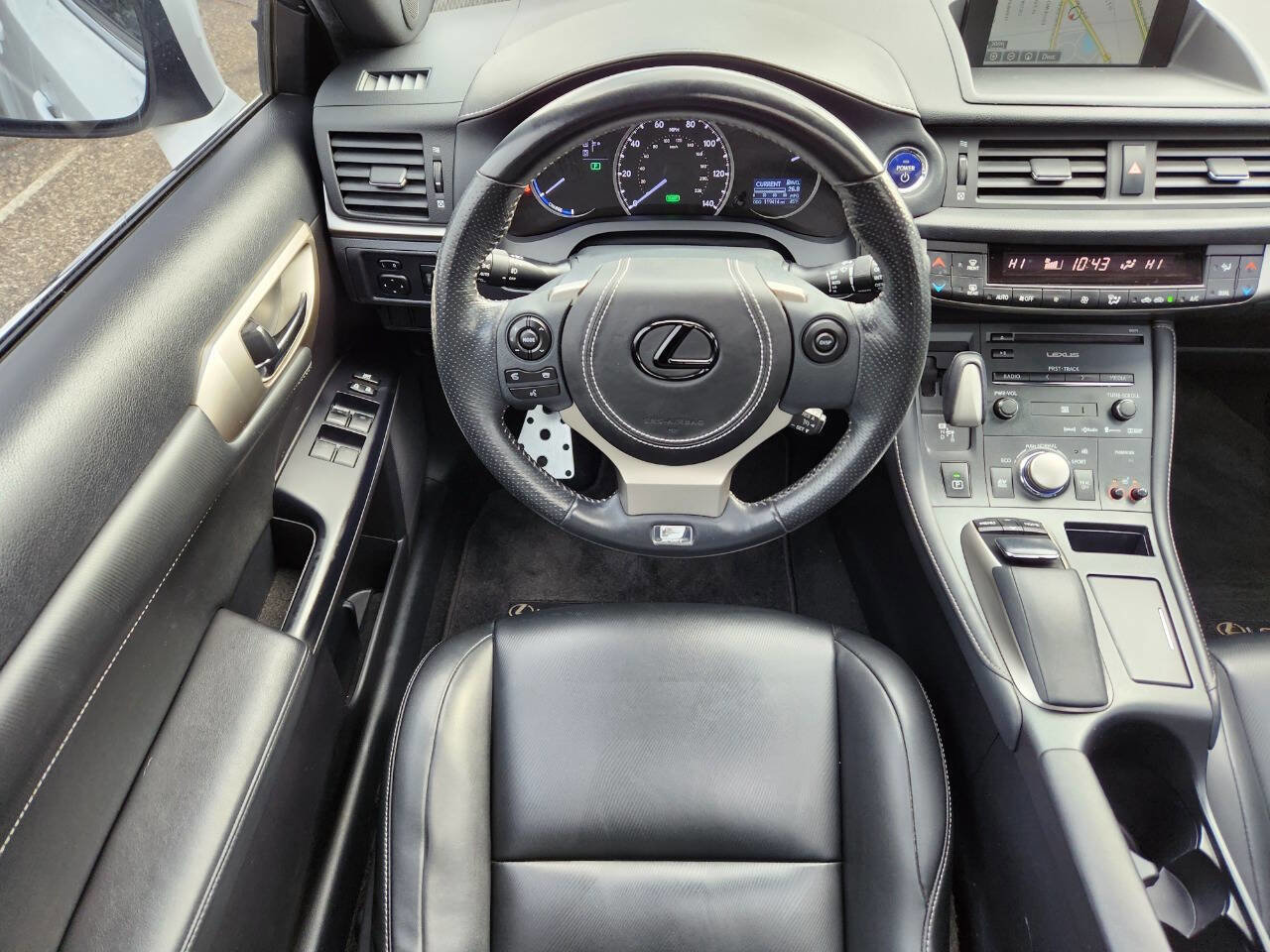 Used 2014 Lexus CT 200h image 15