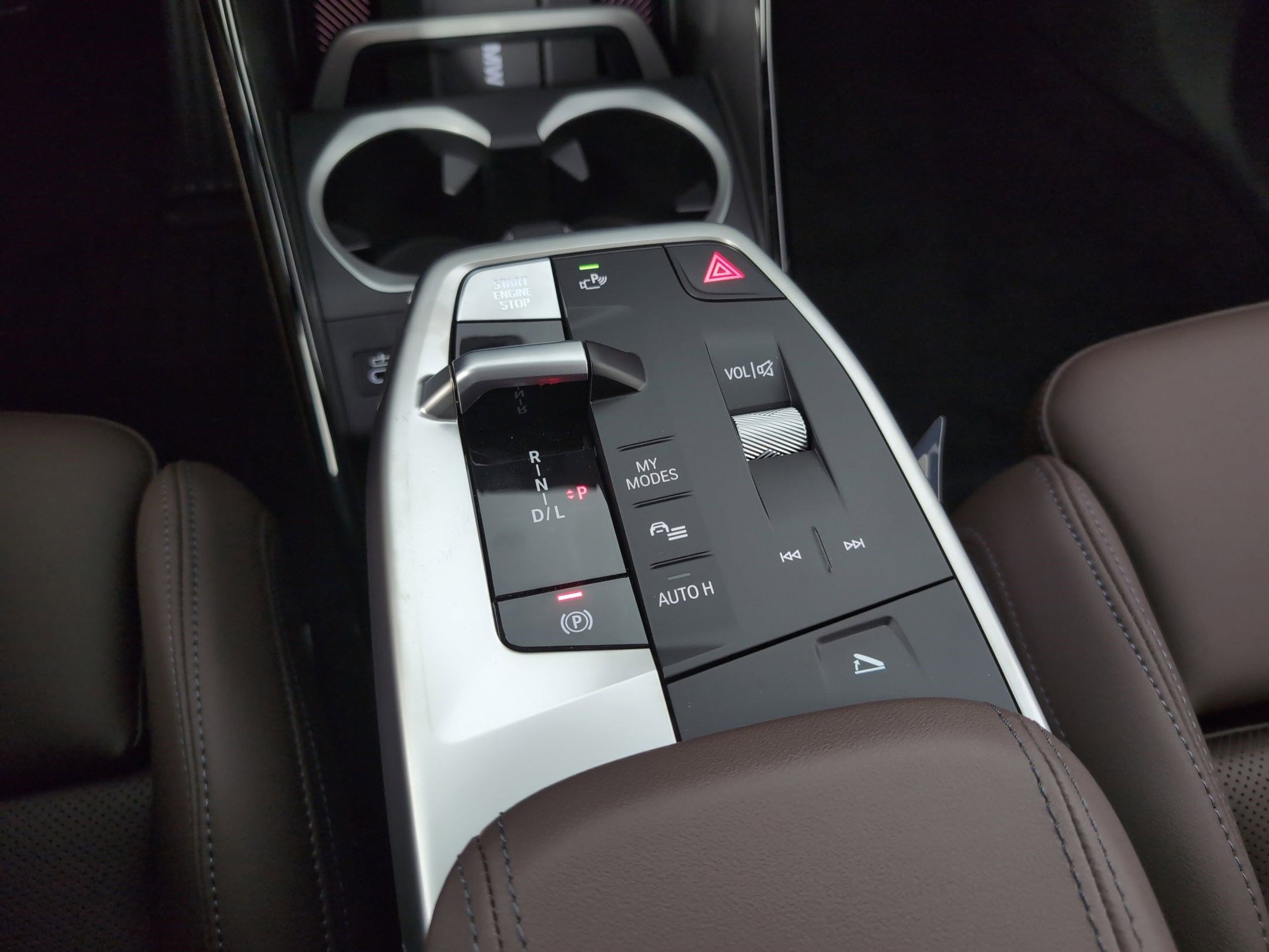 Used 2025 BMW X1 xDrive28i w/ Premium Package AWD/4WD image 14