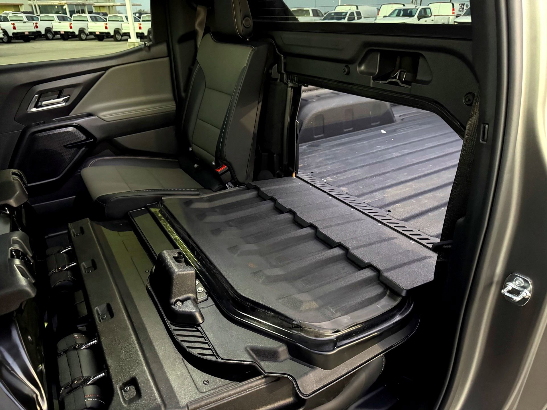 Used 2026 Chevrolet Silverado EV Trail Boss w/ Premium Package image 25