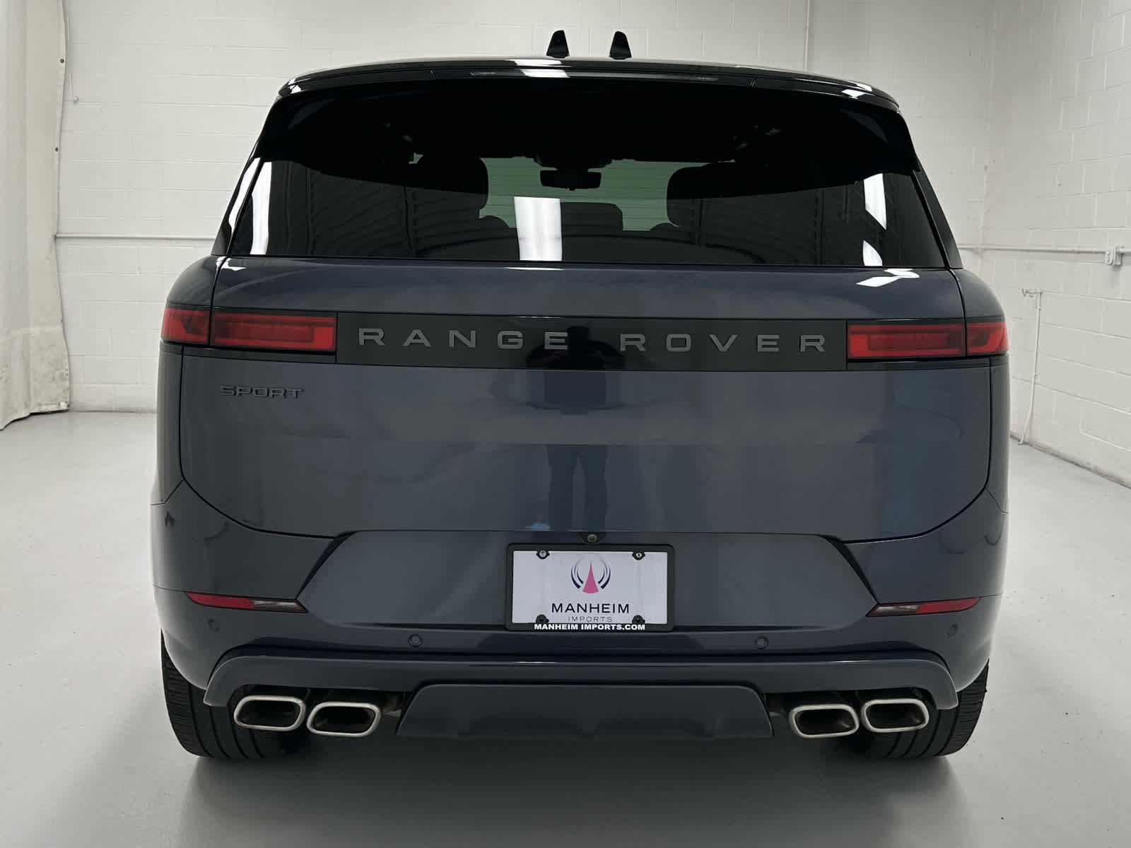 Used 2025 Land Rover Range Rover Sport Autobiography AWD/4WD image 7