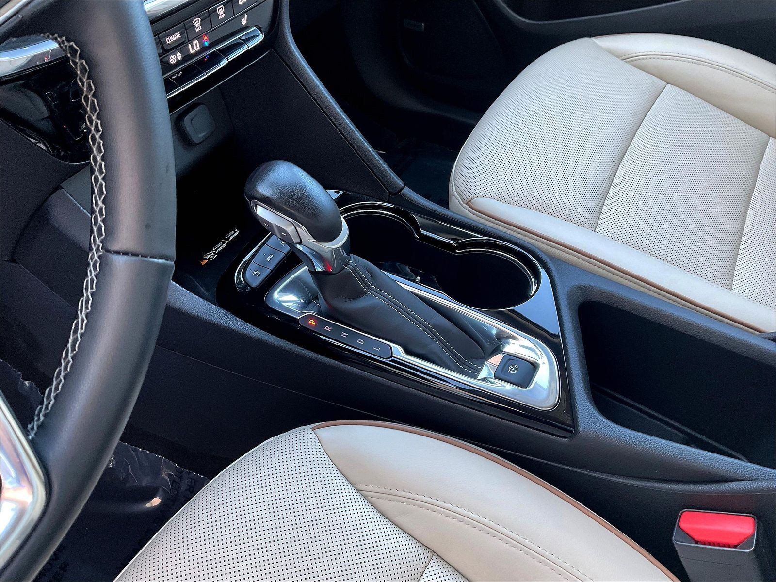 Used 2024 Buick Encore GX Avenir w/ Avenir Technology Package AWD/4WD image 18