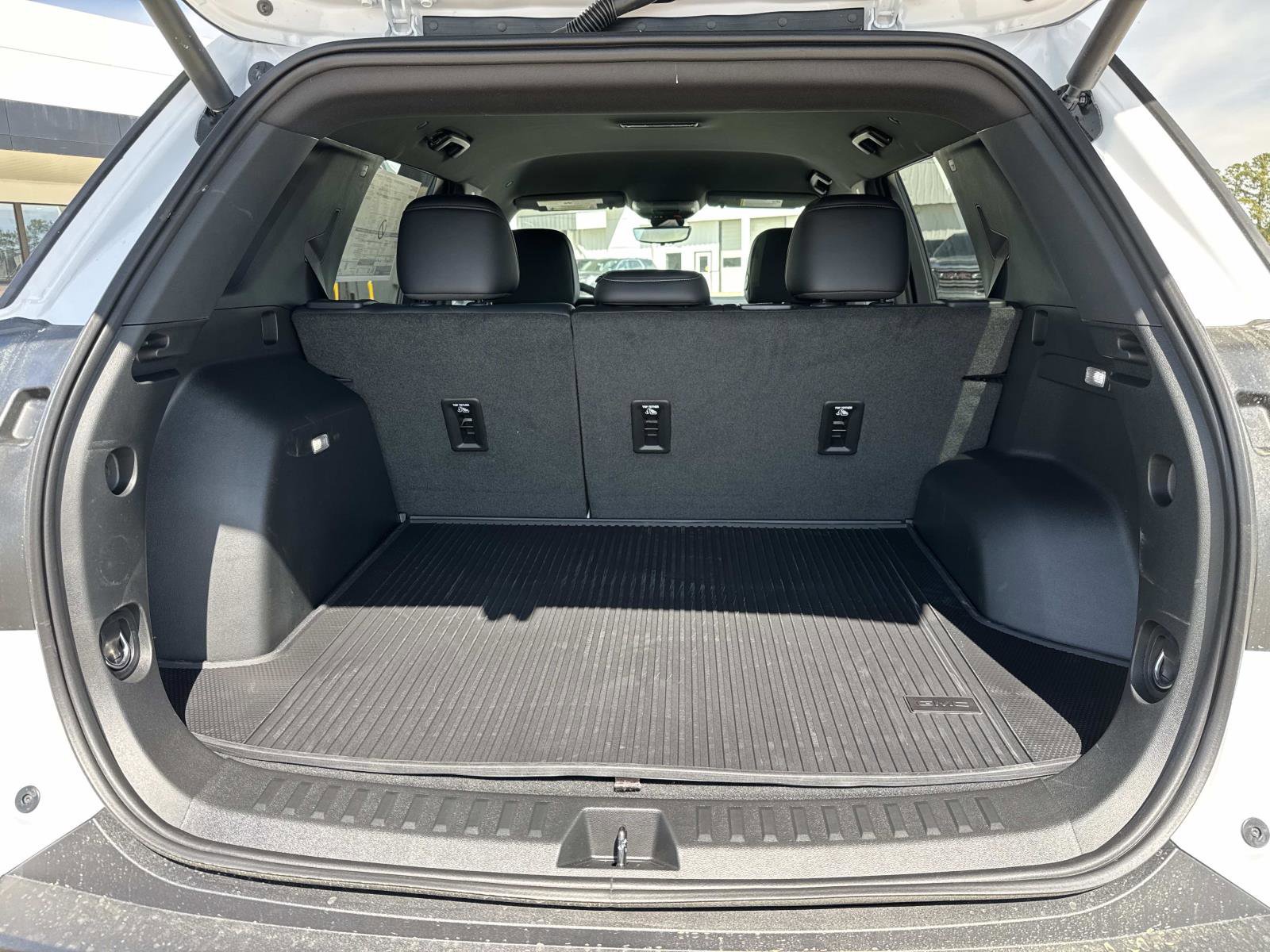 New 2026 GMC Terrain Elevation w/ Elevation Premium Package image 11