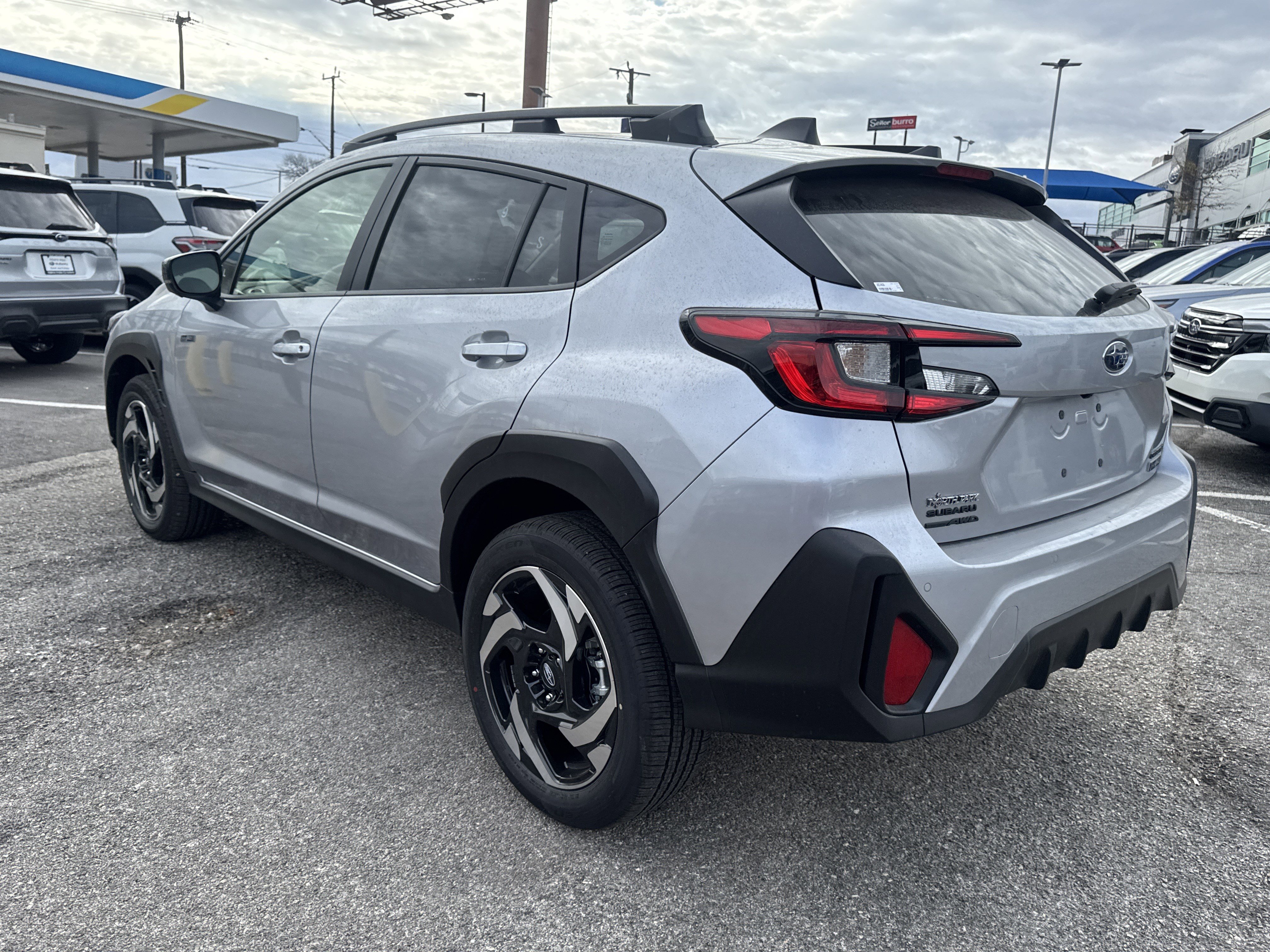 New 2026 Subaru Crosstrek 2.5i Limited w/ Crosstrek Mirror Package image 5