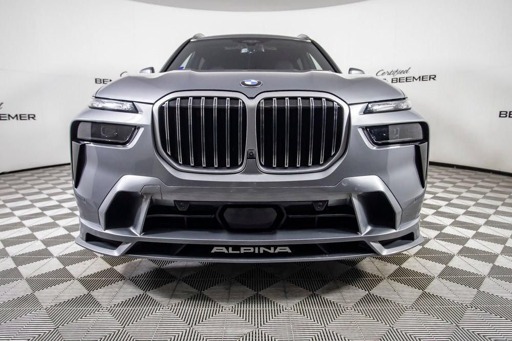 Used 2024 BMW ALPINA XB7 AWD/4WD image 5