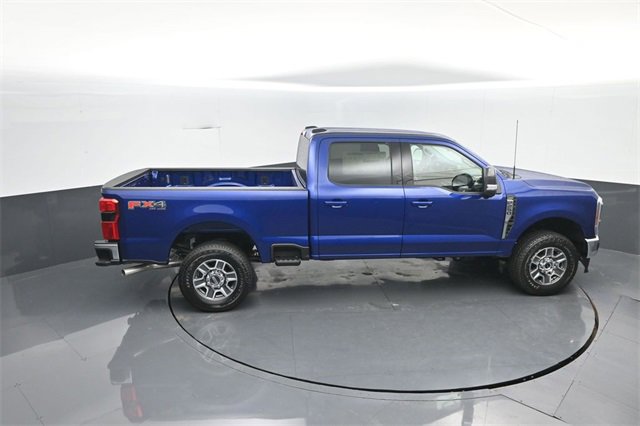 New 2026 Ford F250 Lariat w/ FX4 Off-Road Package image 25