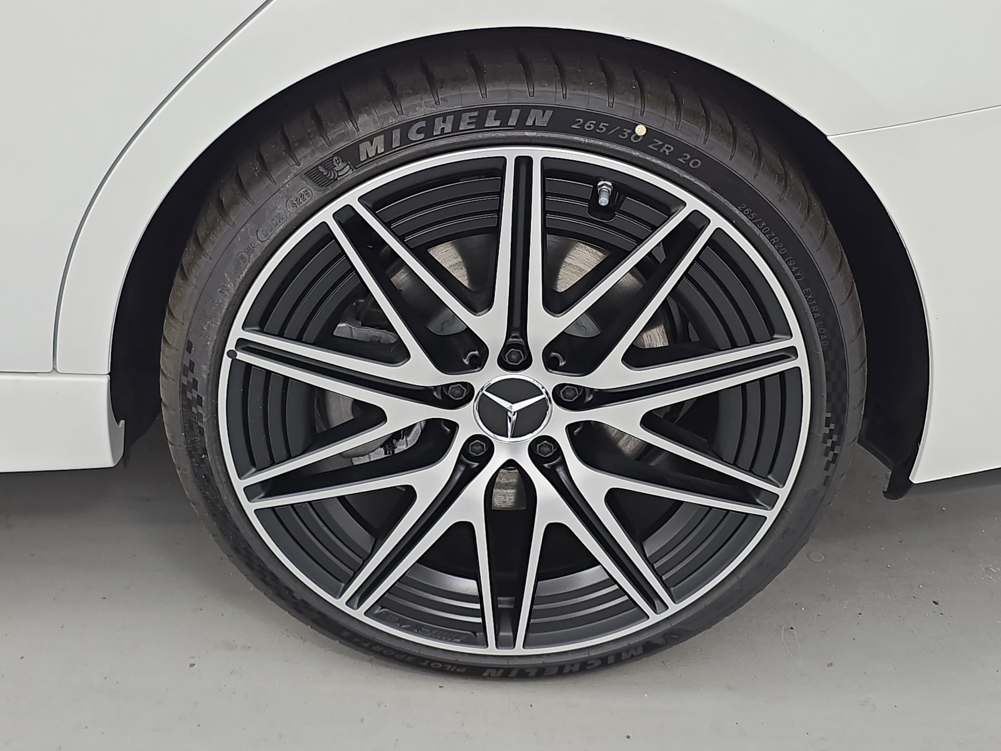 New 2026 Mercedes-Benz C 43 AMG 4MATIC Sedan image 34