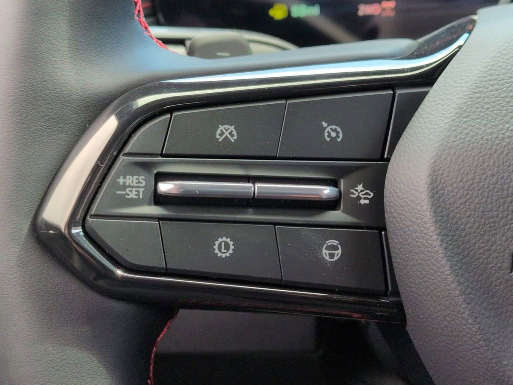 New 2026 Chevrolet Traverse RS w/ LPO, Floor Liner Package image 13