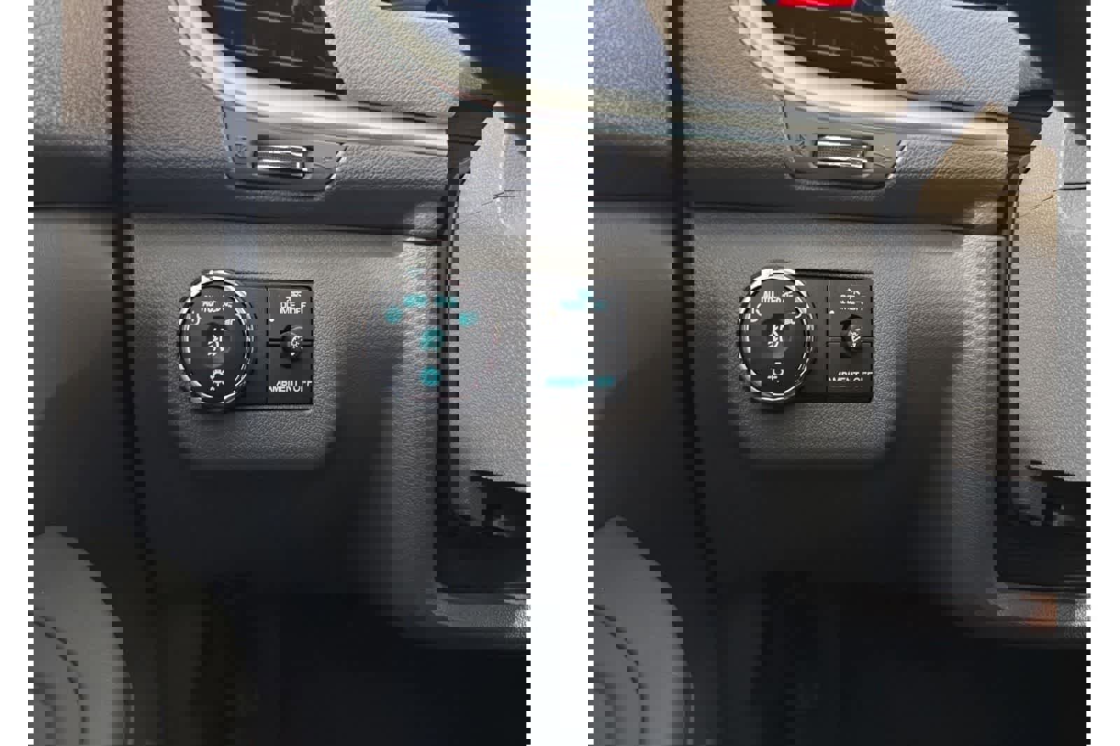 Used 2016 Chevrolet Traverse LT image 30