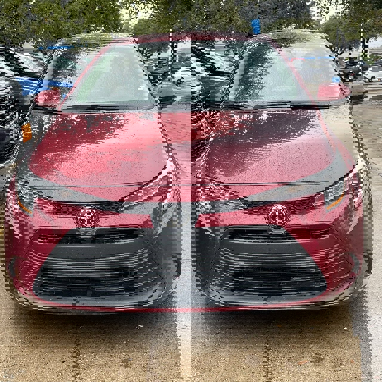 Used 2024 Toyota Corolla LE image 2