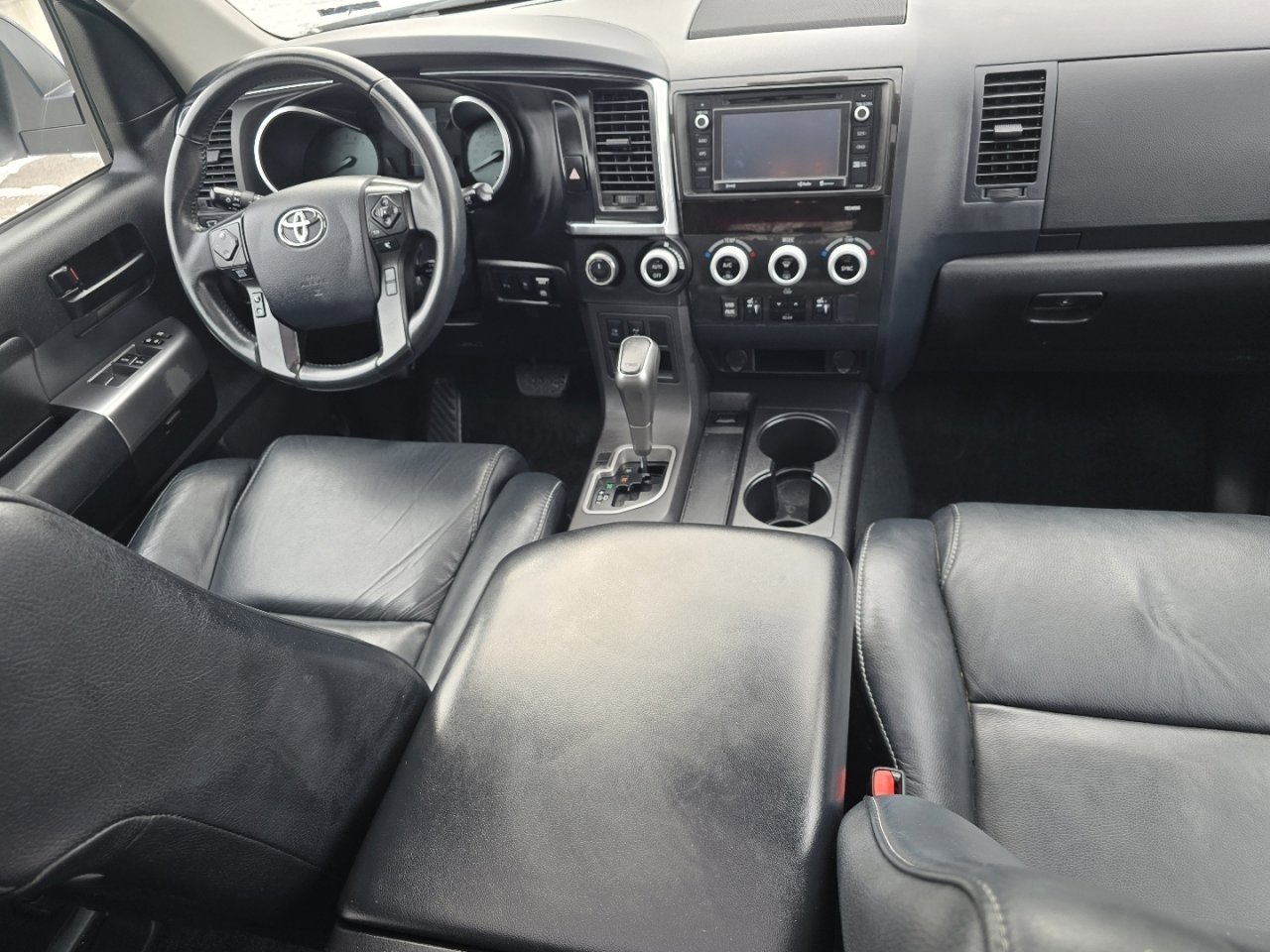 Used 2018 Toyota Sequoia TRD Sport image 23