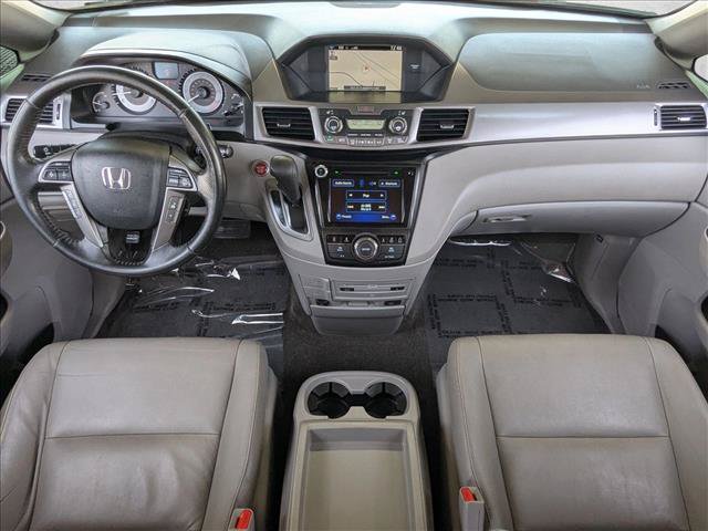 Used 2016 Honda Odyssey Touring Elite image 19