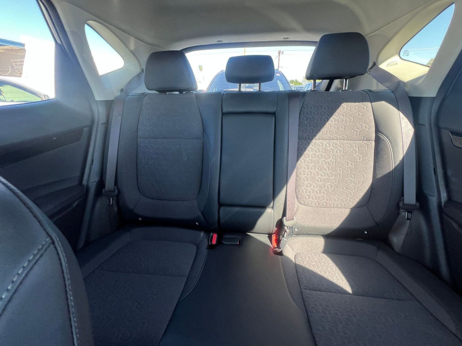 Used 2025 Kia Seltos S image 38