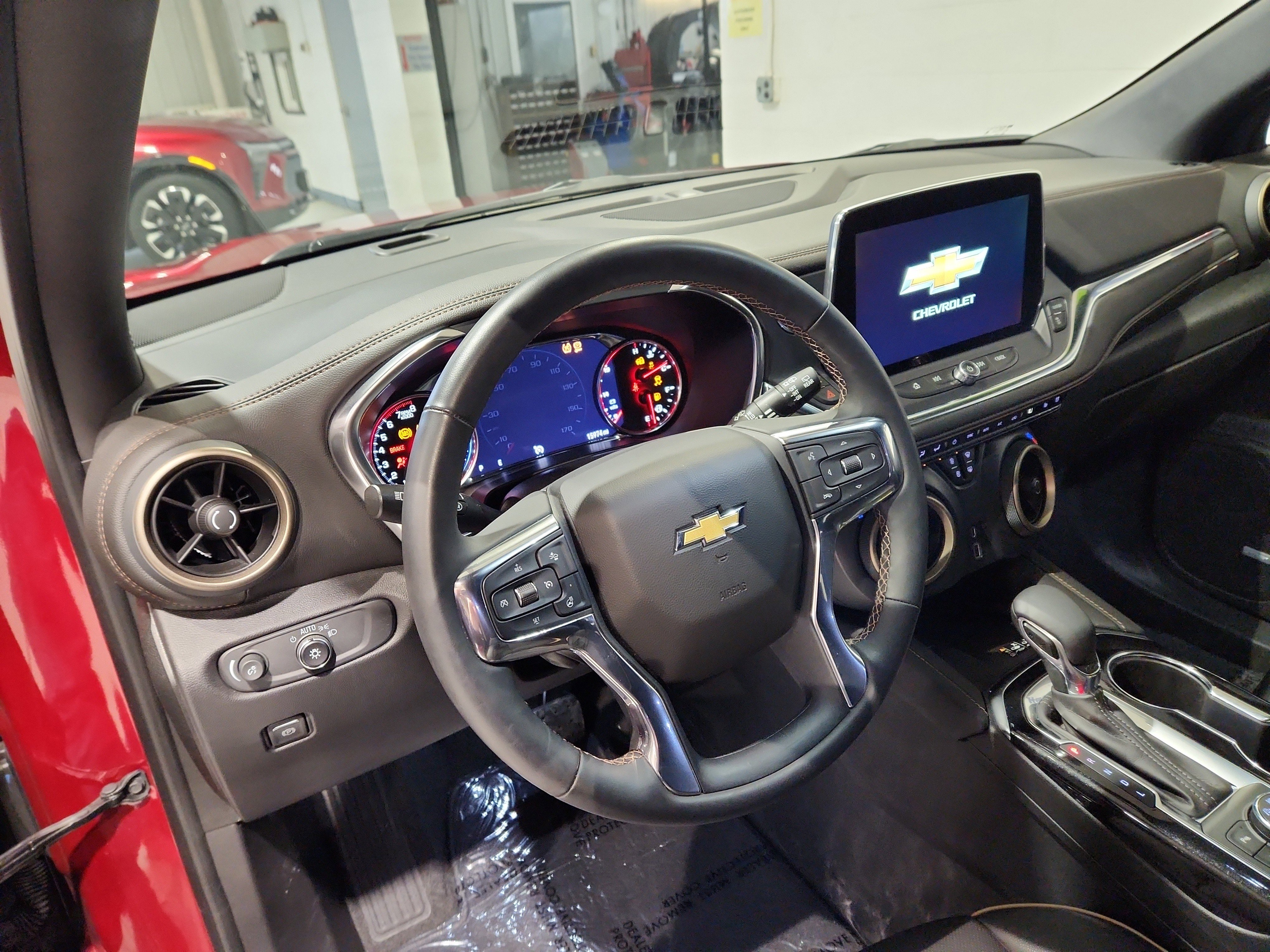 Certified 2023 Chevrolet Blazer Premier w/ Enhanced Convenience Package image 5