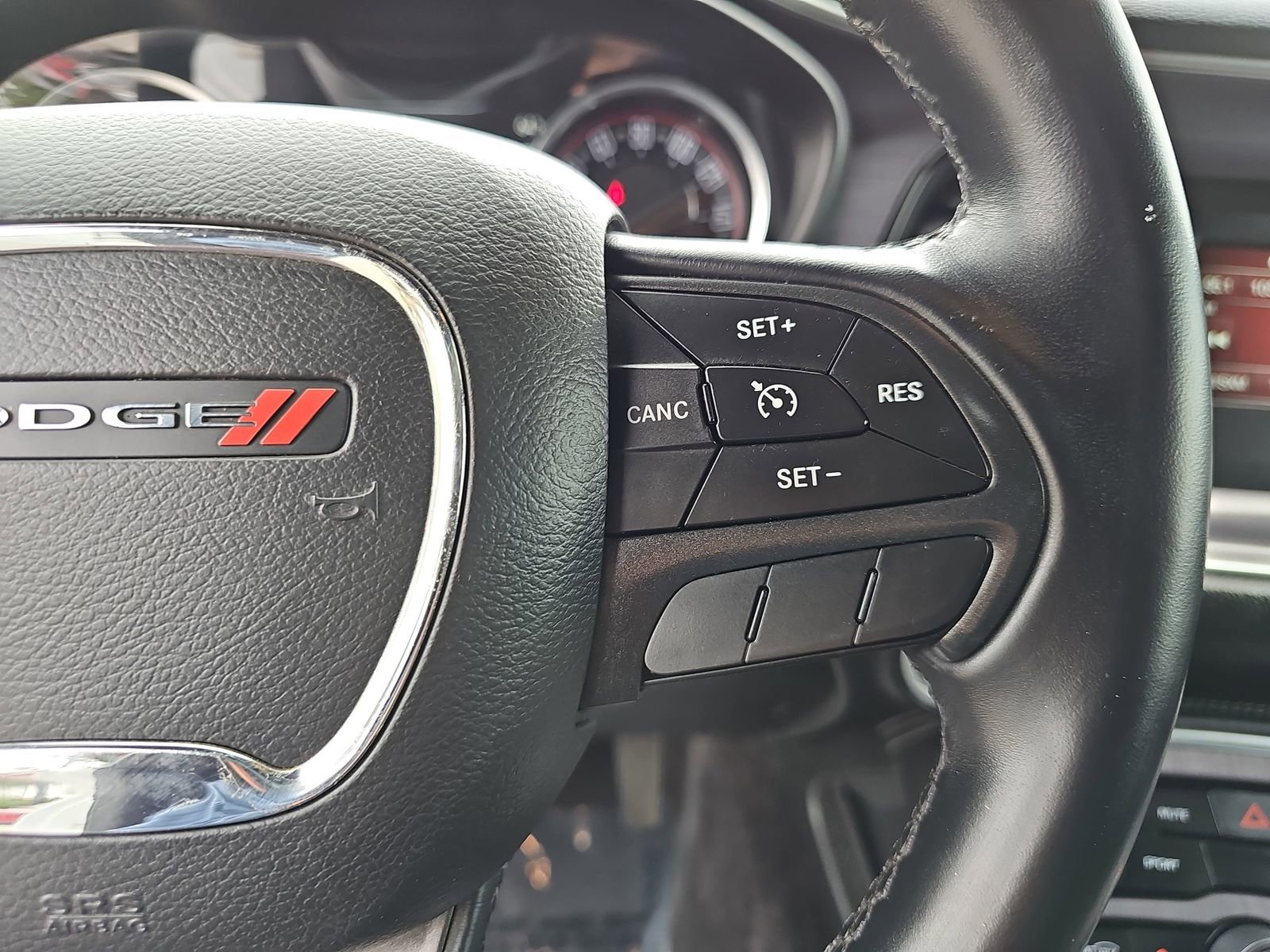 Used 2017 Dodge Challenger R/T RWD image 17