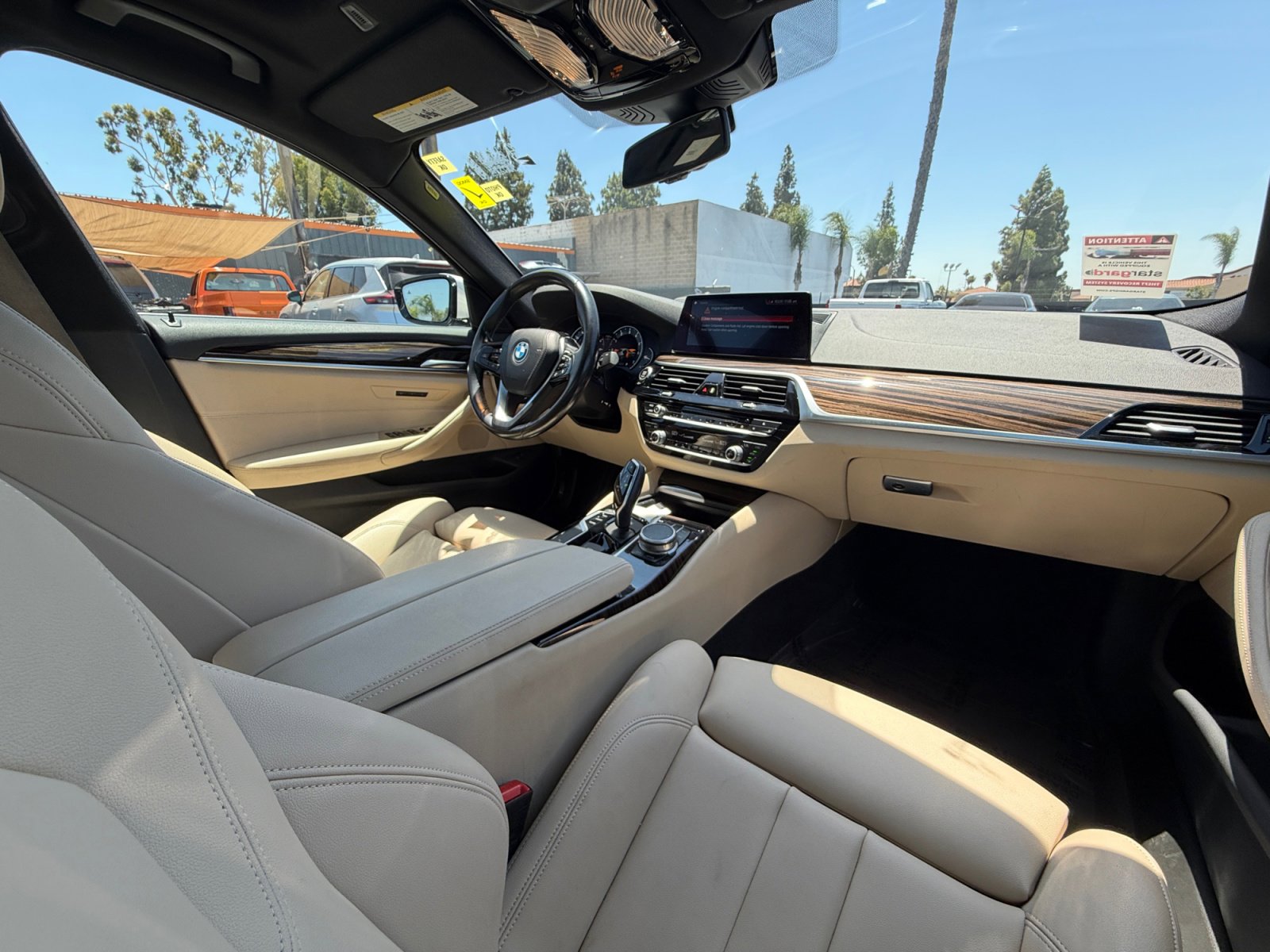 Used 2019 BMW 530i w/ Convenience Package RWD image 18