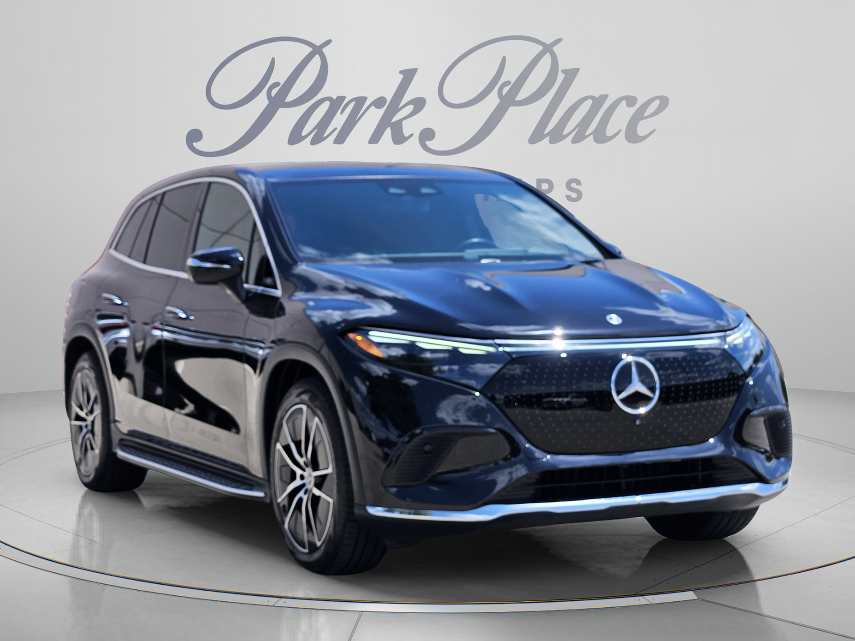 Certified 2023 Mercedes-Benz EQS 450+ SUV image 4