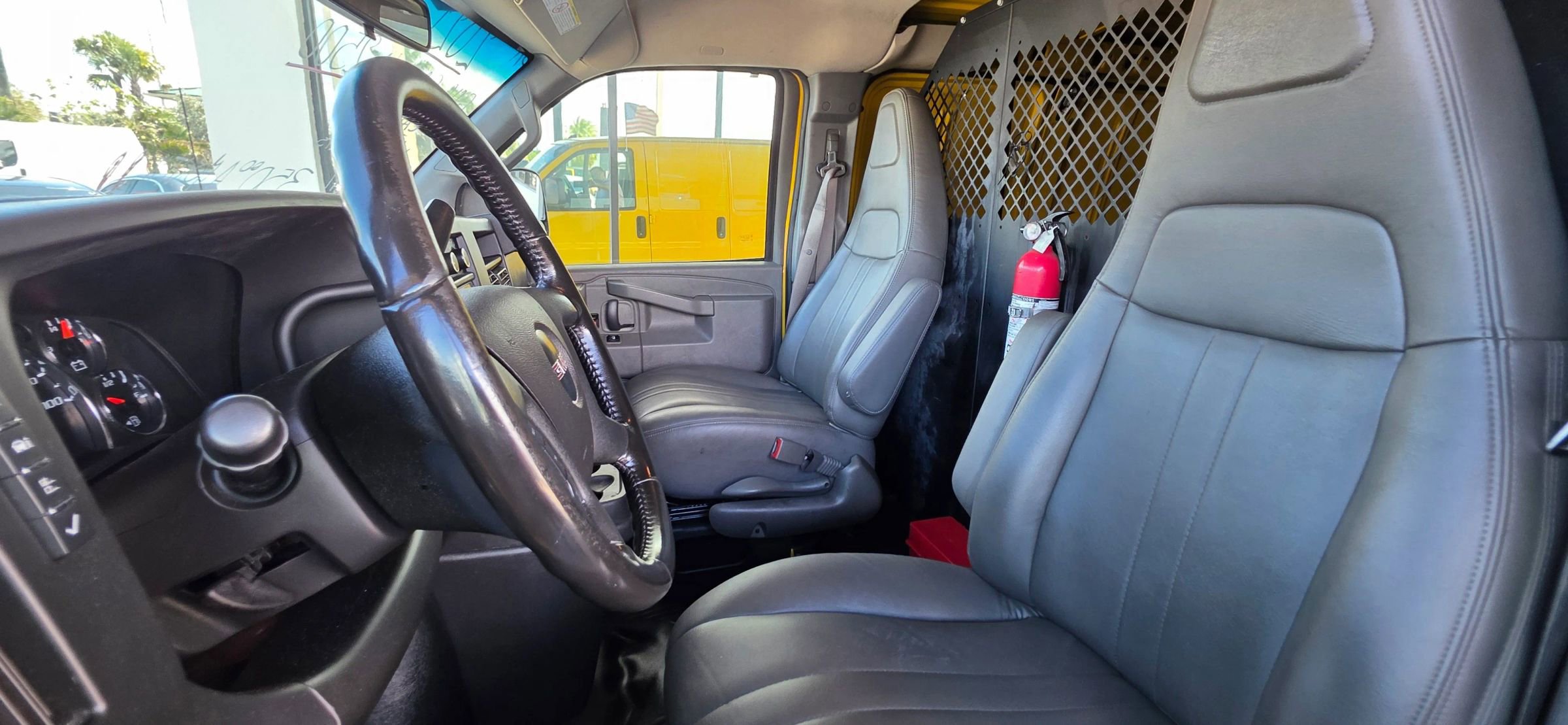 Used 2021 GMC Savana 2500 w/ Driver Convenience Package image 21