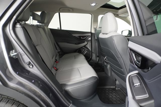 Certified 2025 Subaru Outback Limited image 39