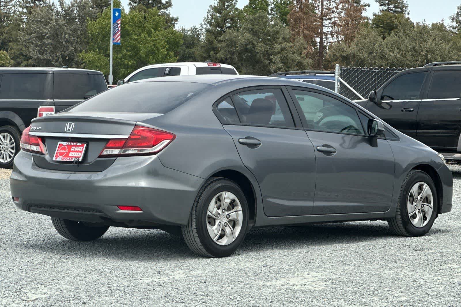 Used 2013 Honda Civic LX image 3