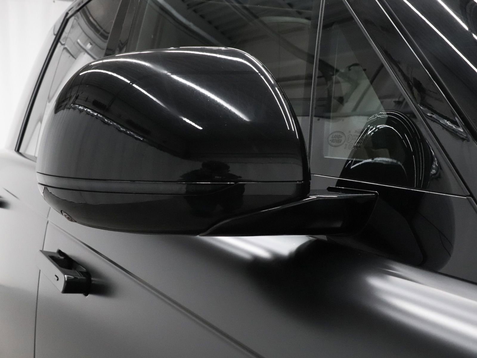 Used 2023 Land Rover Range Rover SE image 53