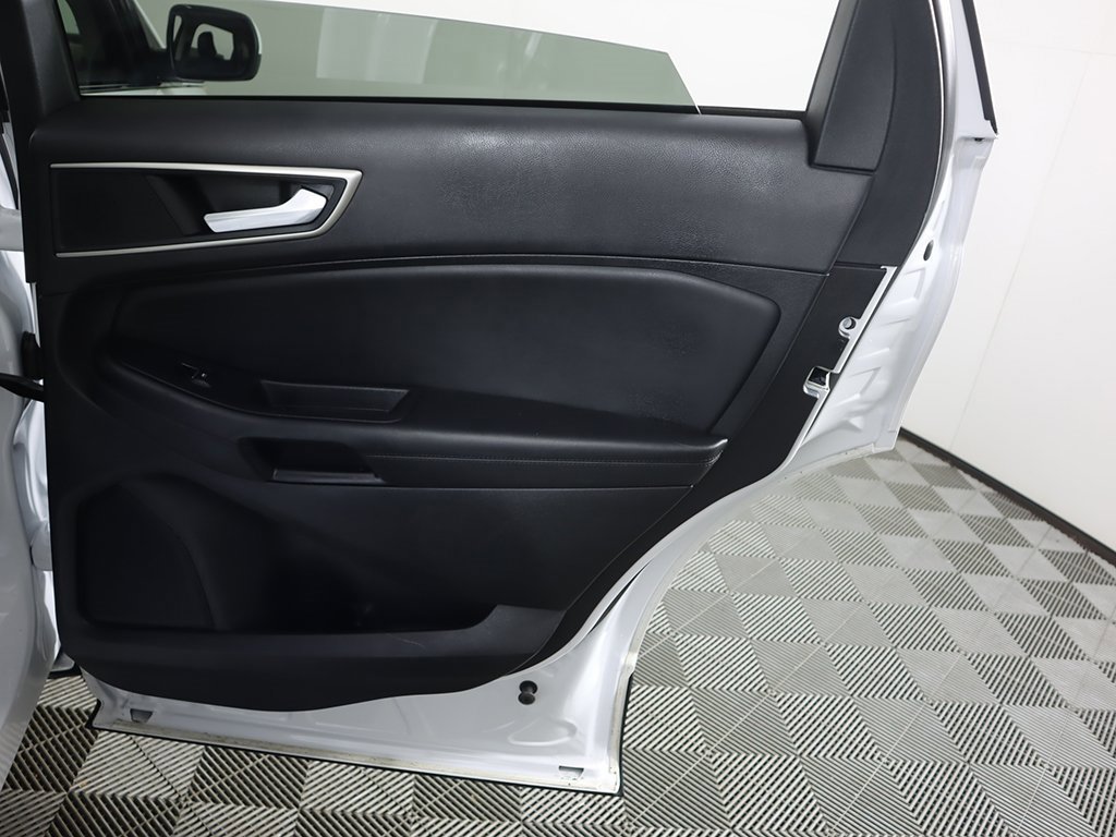 Used 2024 Ford Edge SEL image 24