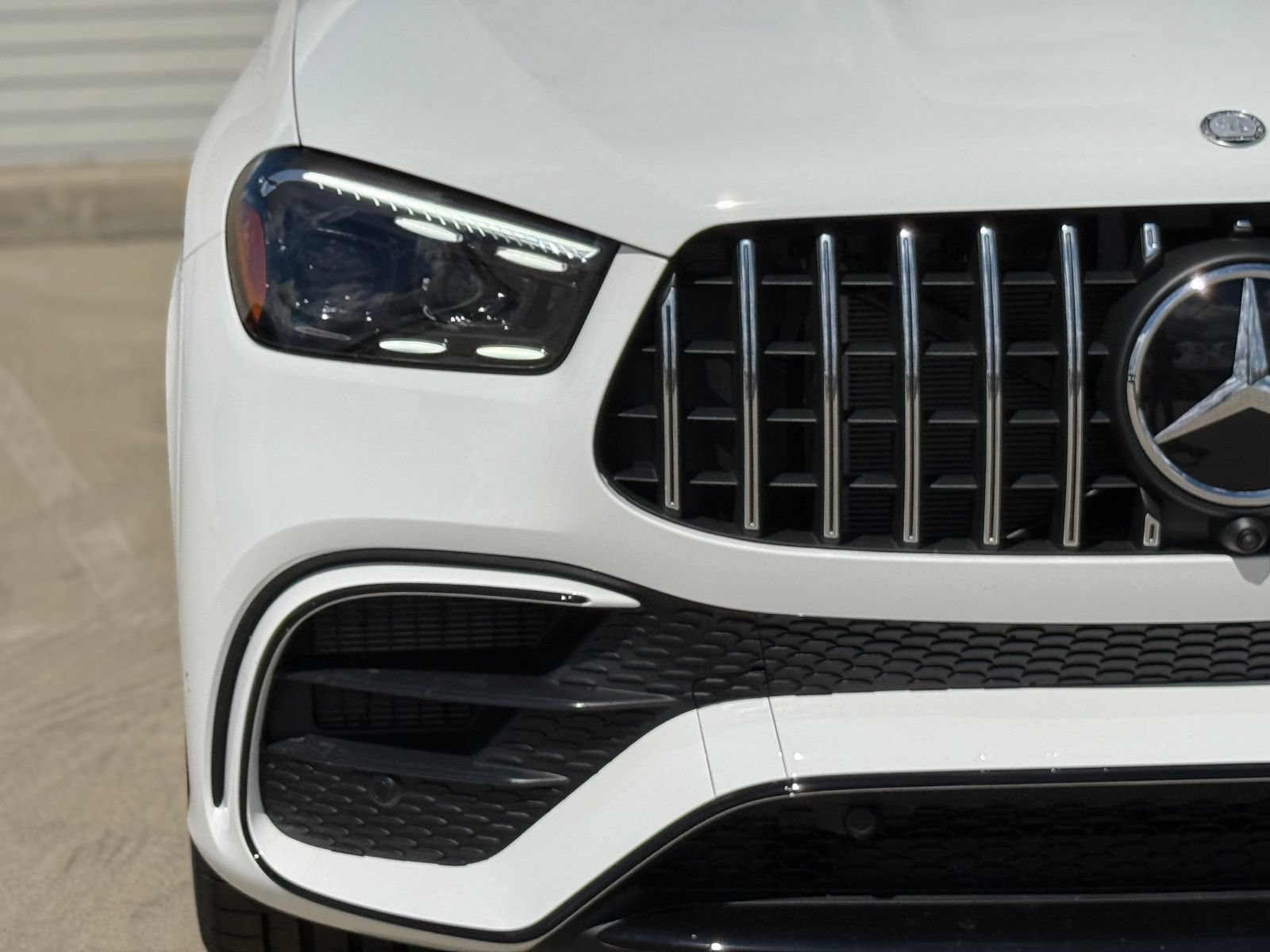New 2026 Mercedes-Benz GLE 63 AMG S image 7