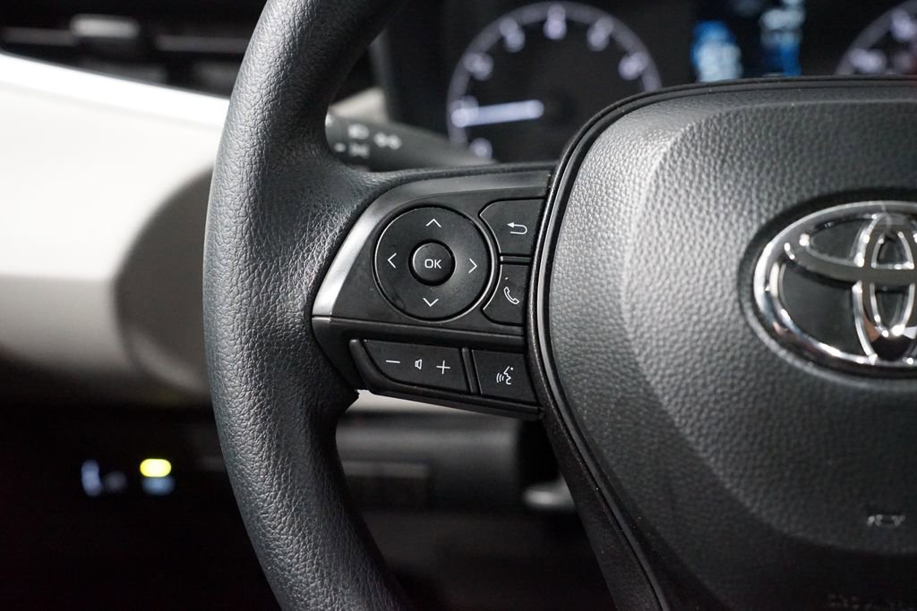 Certified 2025 Toyota Corolla LE image 14