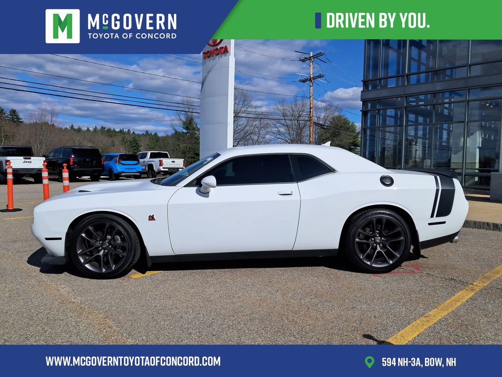 Used 2023 Dodge Challenger R/T Scat Pack w/ Plus Package RWD image 2
